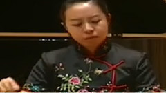 寒鸦戏水