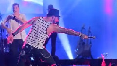 Everybody (Backstreet's Back)