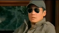 开心到震